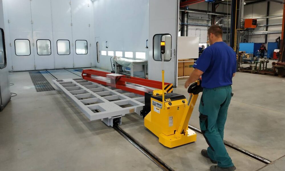 how-to-choose-the-right-material-handling-equipment-for-your-facility